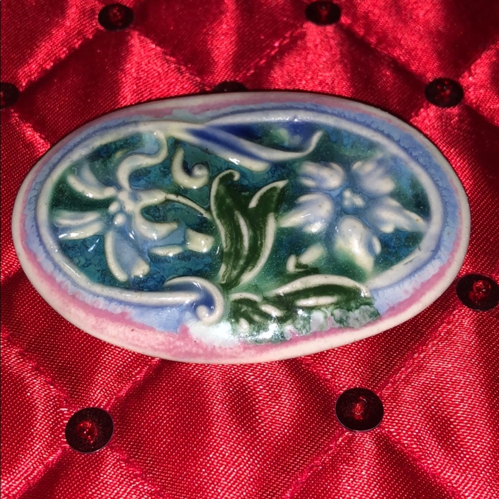 PRICE FIRM❗️Pottery pin